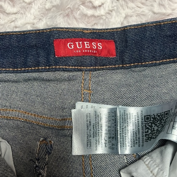 Guess shorts - Picture 3 of 4